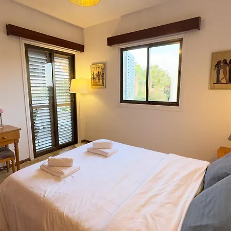 Sundybeach Beachfront 2bdr Dhekelia * Ларнака