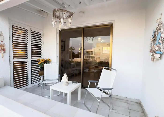 Sundybeach Beachfront 2bdr Dhekelia * Λάρνακα