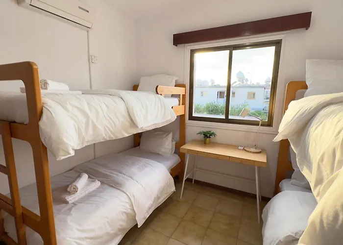 Sundybeach Beachfront 2bdr Dhekelia Λάρνακα