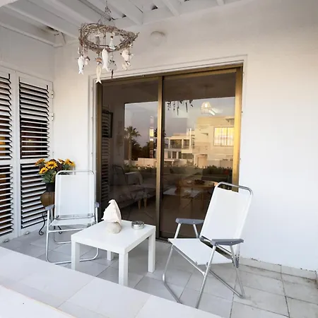 Sundybeach Beachfront 2bdr Dhekelia * Larnaca