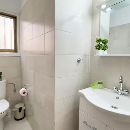 Sundybeach Beachfront 2bdr Dhekelia Apartamento