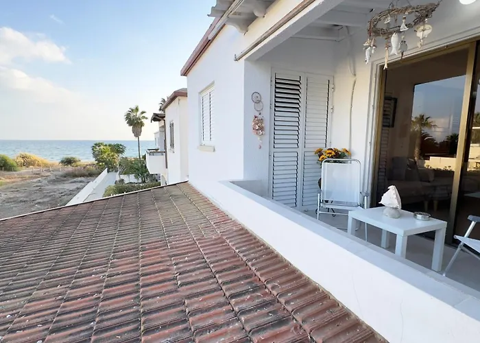 Sundy Beach Seaview 2Bdr Larnaka Dhekelia Apartamento Larnaca